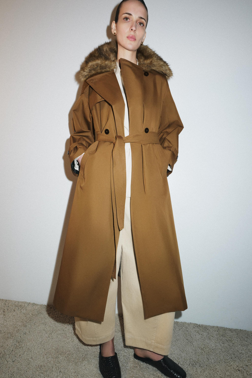 OVERSIZE FAUX FUR COLLAR TRENCH COAT ZW COLLECTION LIMITED EDITION - Zara фото 15