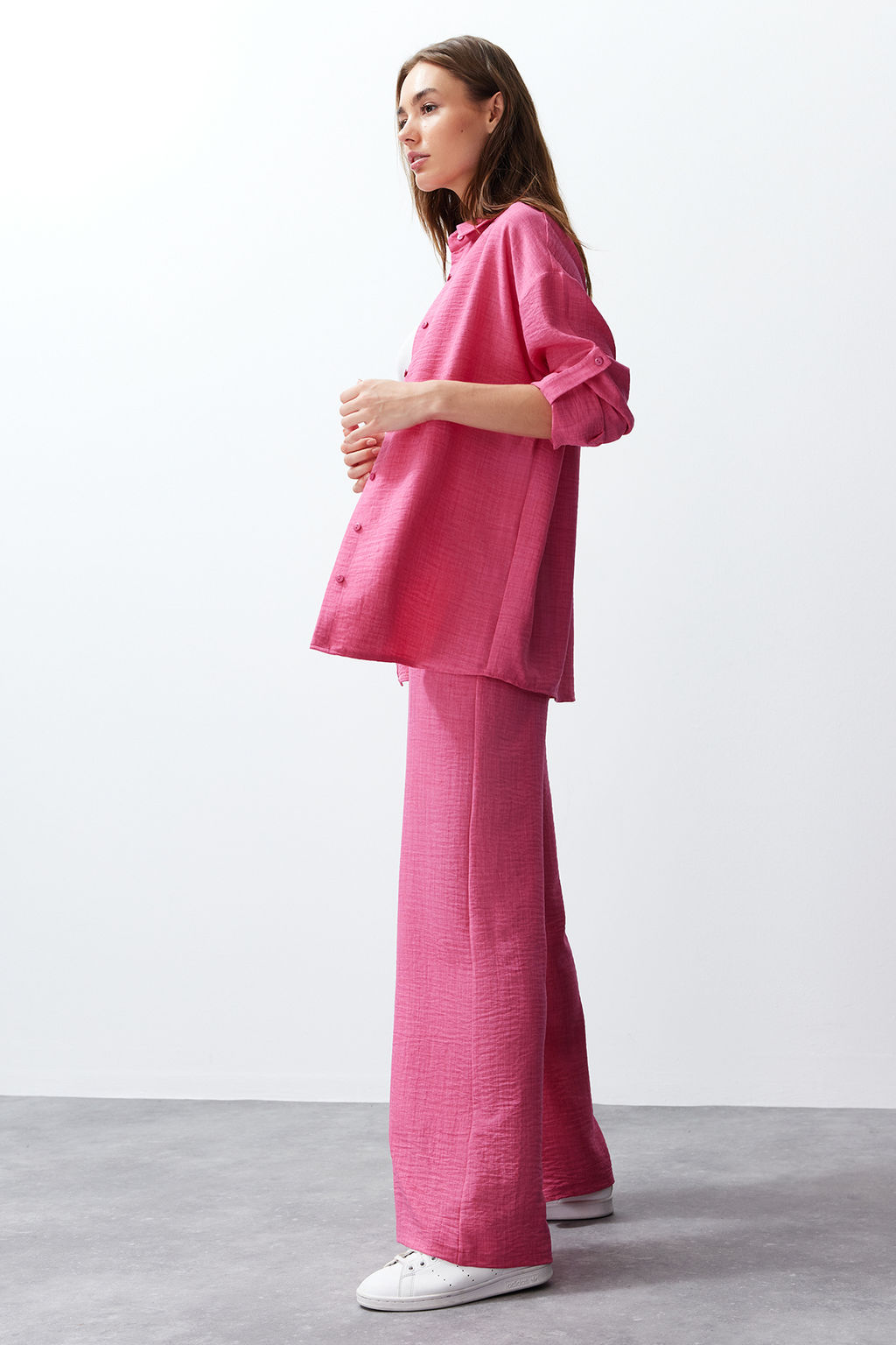 Siyah Dokuma Gomlek-Pantolon Apoletli Tak?m TWOSS24AU00095 - Trendyolmilla фото 10