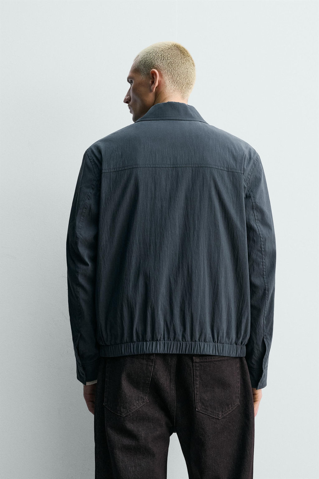 SOBRECAMISA FLUIDA REGULAR FIT / Marino oscuro