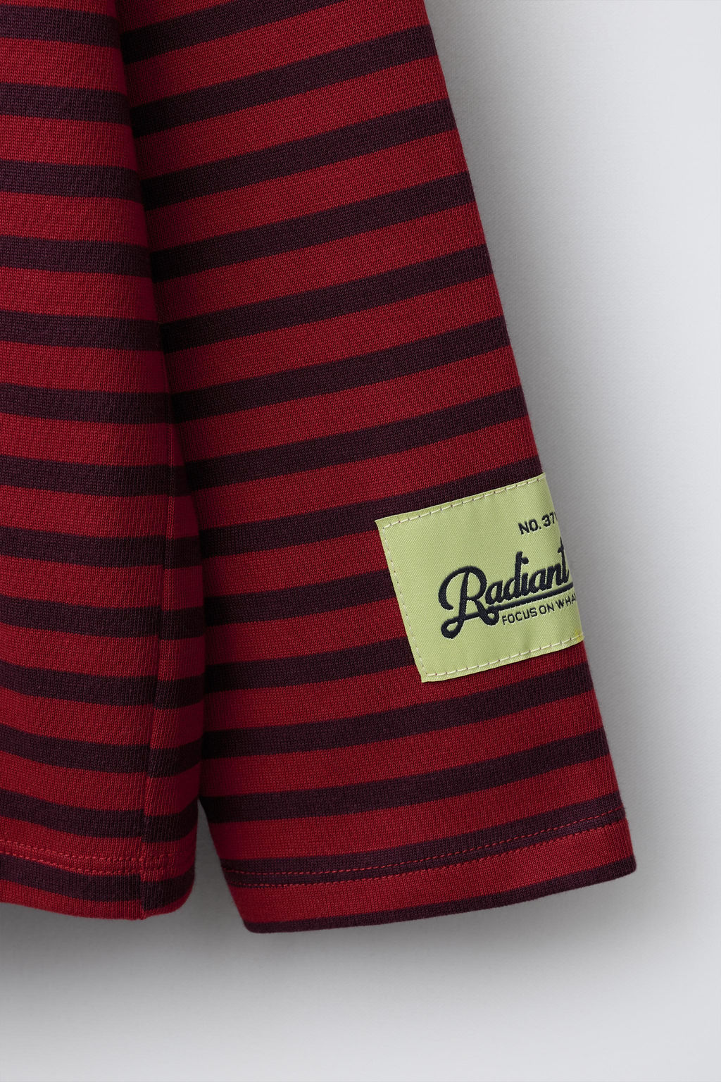 CAMISETA RAYAS TEXTO / Rojo oscuro - Zara фото 5