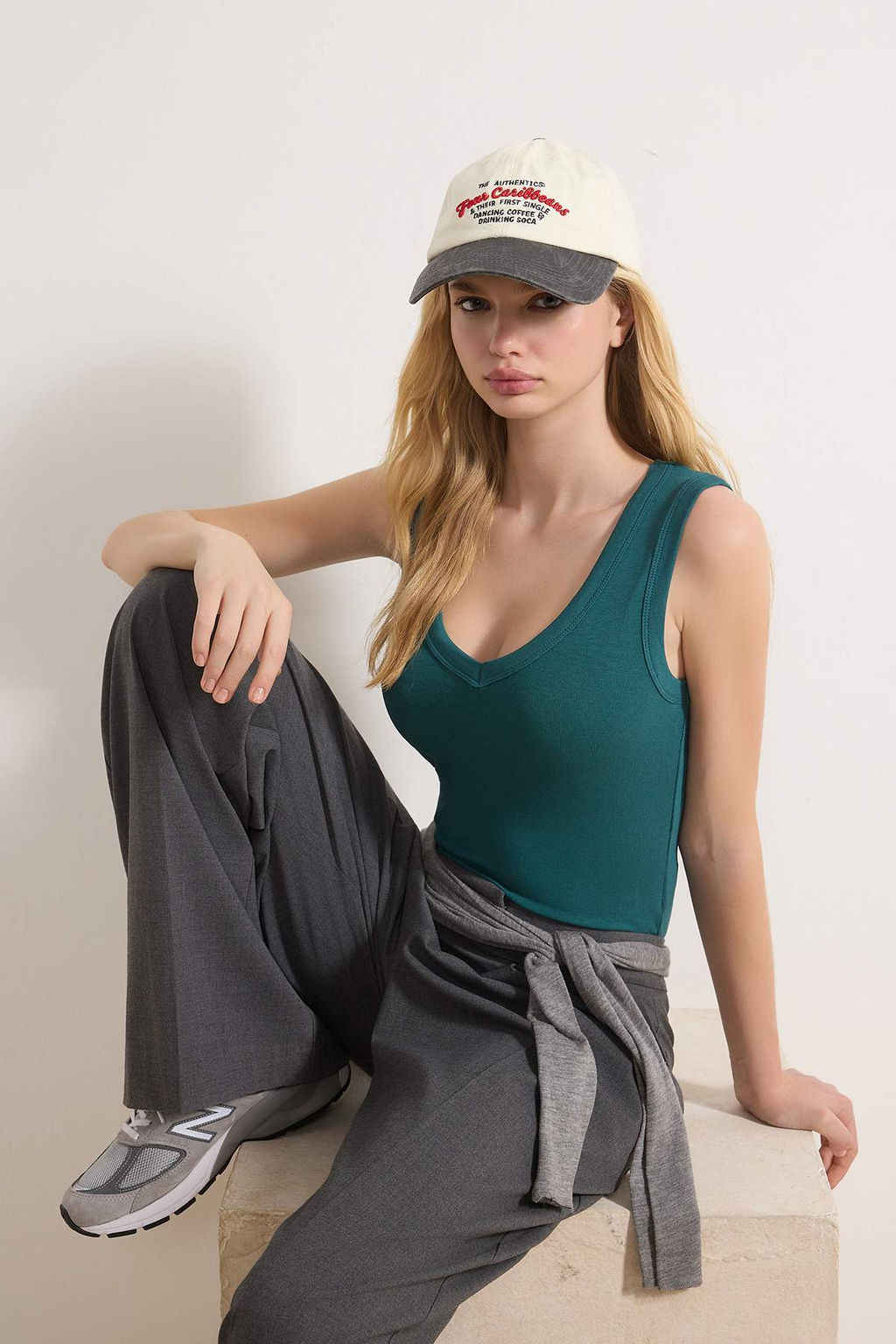 Petrol Fitted/Vucuda Oturan Kolsuz Esnek Orme Atlet TWOSS25AL00022