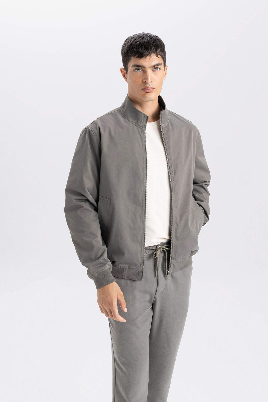 Slim Fit Dar Kesim Dik Yaka Fermuarl? Mont - Defacto фото 4