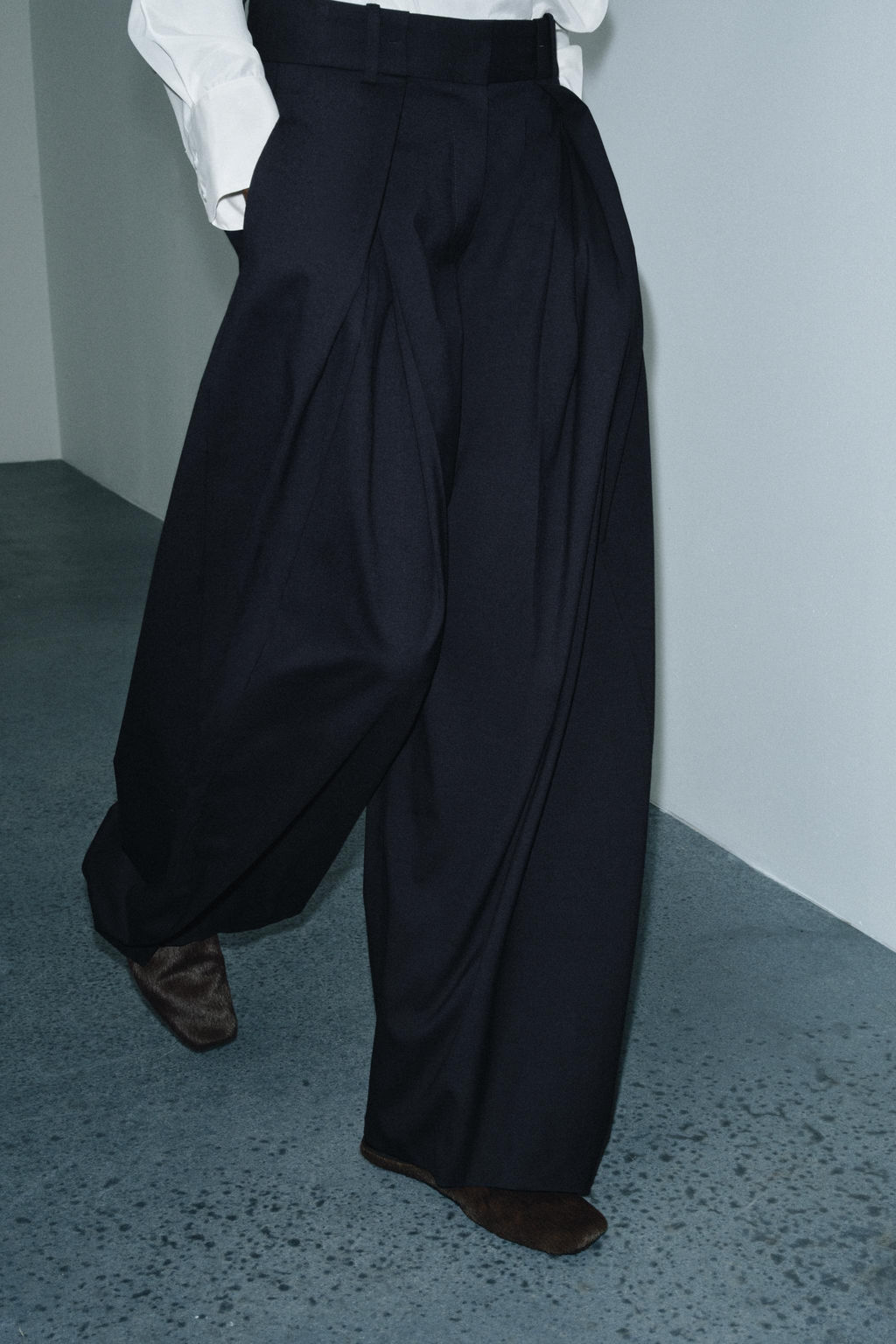 ZW COLLECTION WIDE-LEG TROUSERS WITH DARTS - Zara фото 14
