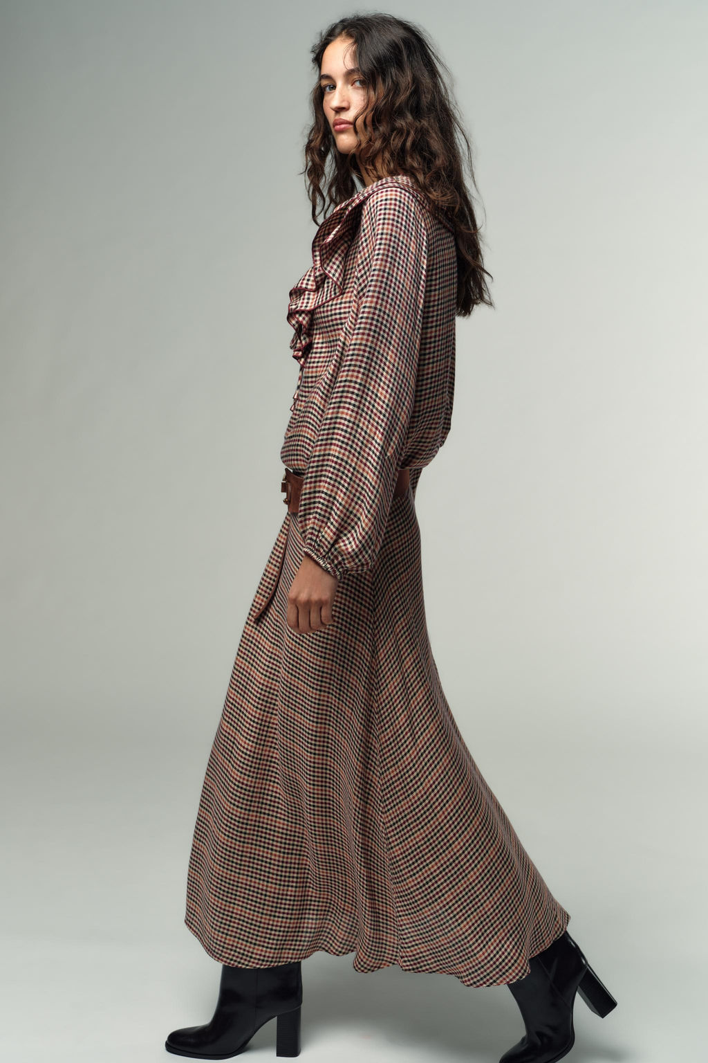 CHECKED BLOUSE WITH RUFFLES - Zara фото 3