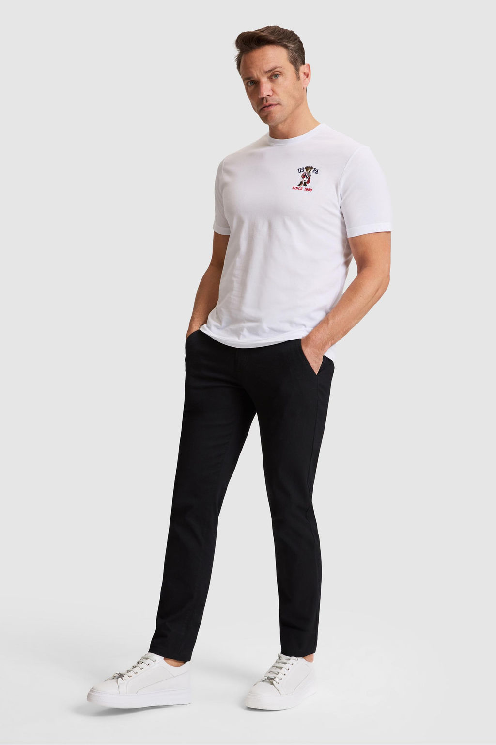 Erkek Beyaz Regular Fit Bisiklet Yaka Ti__rt