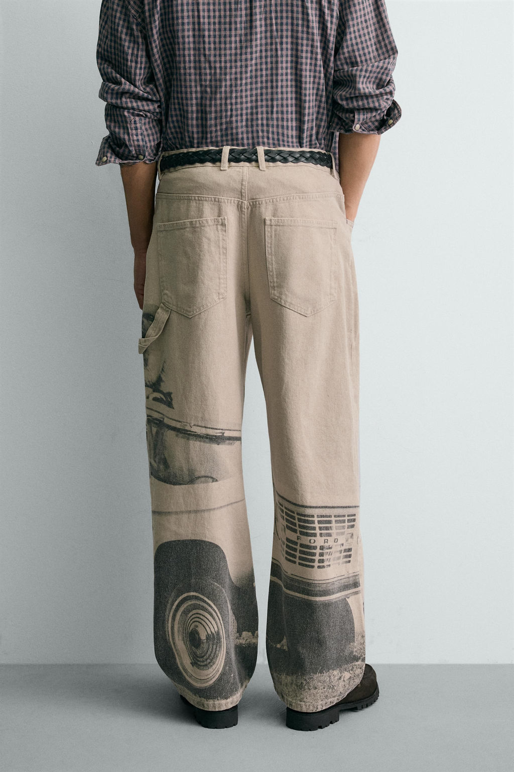 FORD  PRINT BAGGY FIT TROUSERS - Zara фото 21