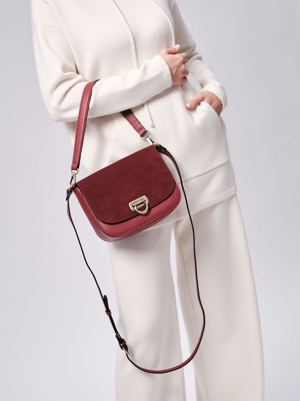 Сумка замшевая Azaro 30741 бордовое вино