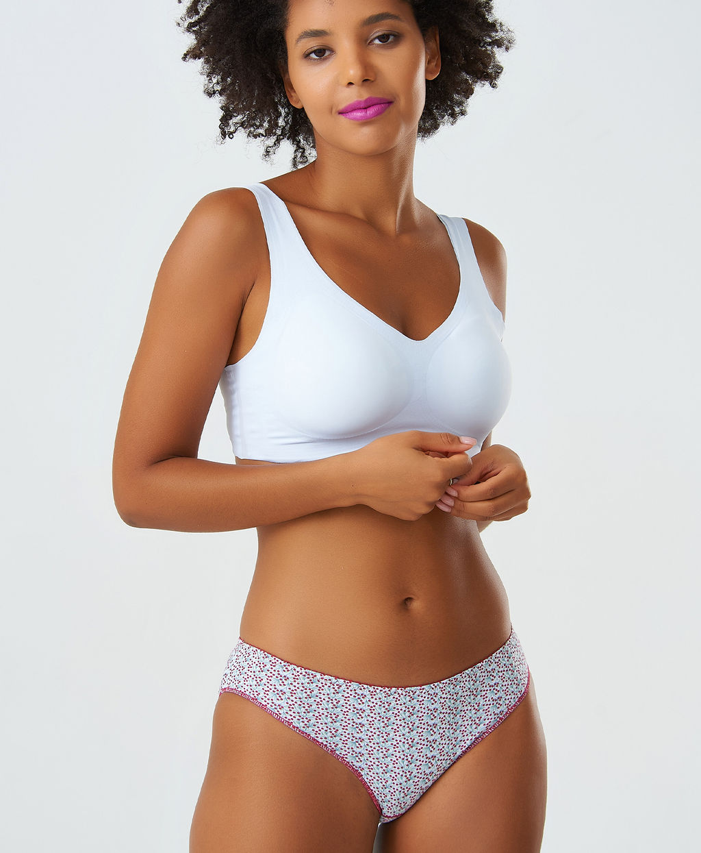 Трусы женские слипы (Оверлок по краям) Cherry Girl 61227 хлопок, эластан размеры S, M, L, XL - VANESSA FOR ME фото 11