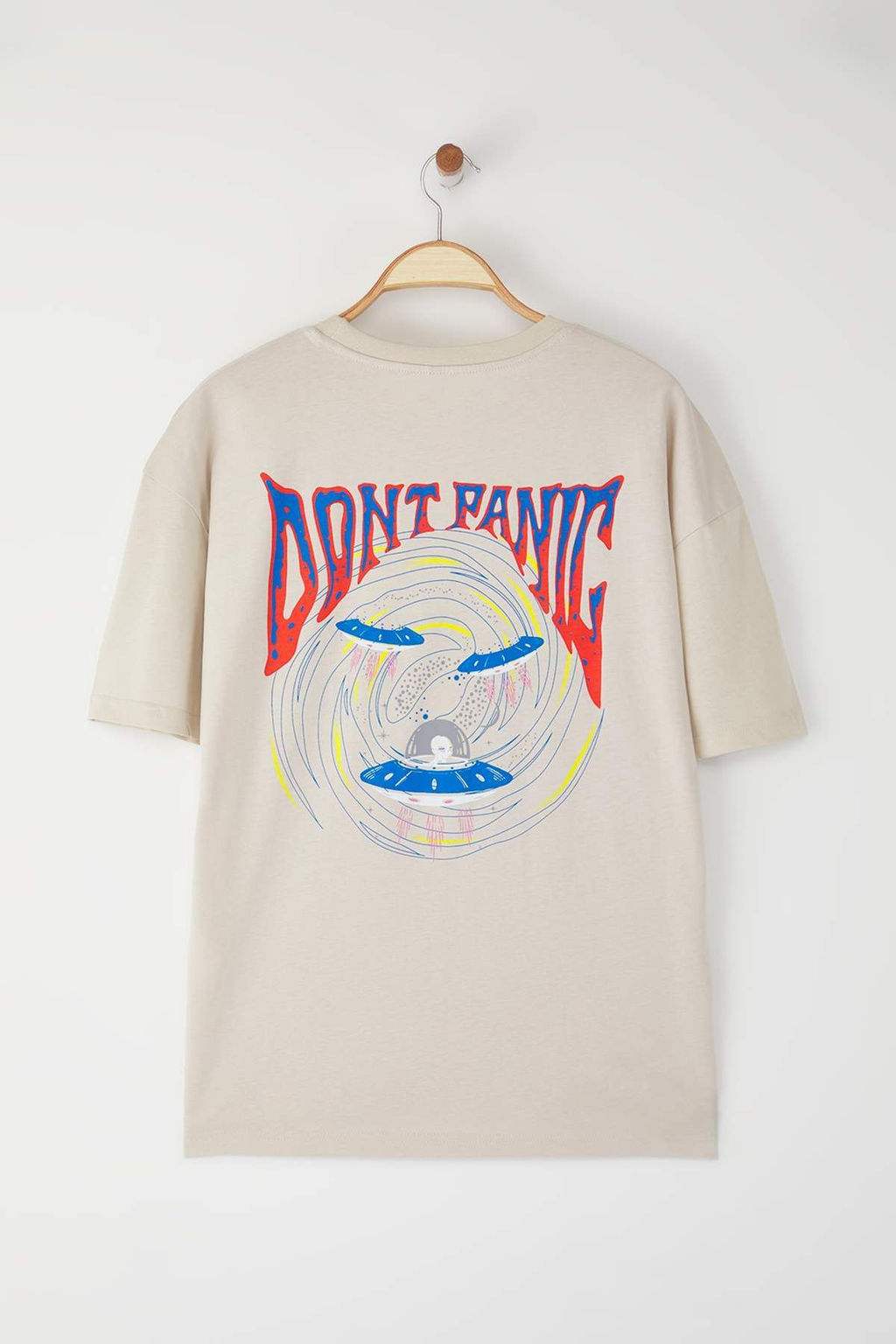 TRENDYOL MAN Siyah Oversize/Genis Kesim Uzay Bask?l? %100 Pamuklu T-Shirt TMNSS23TS00120 - Trendyolmilla фото 2