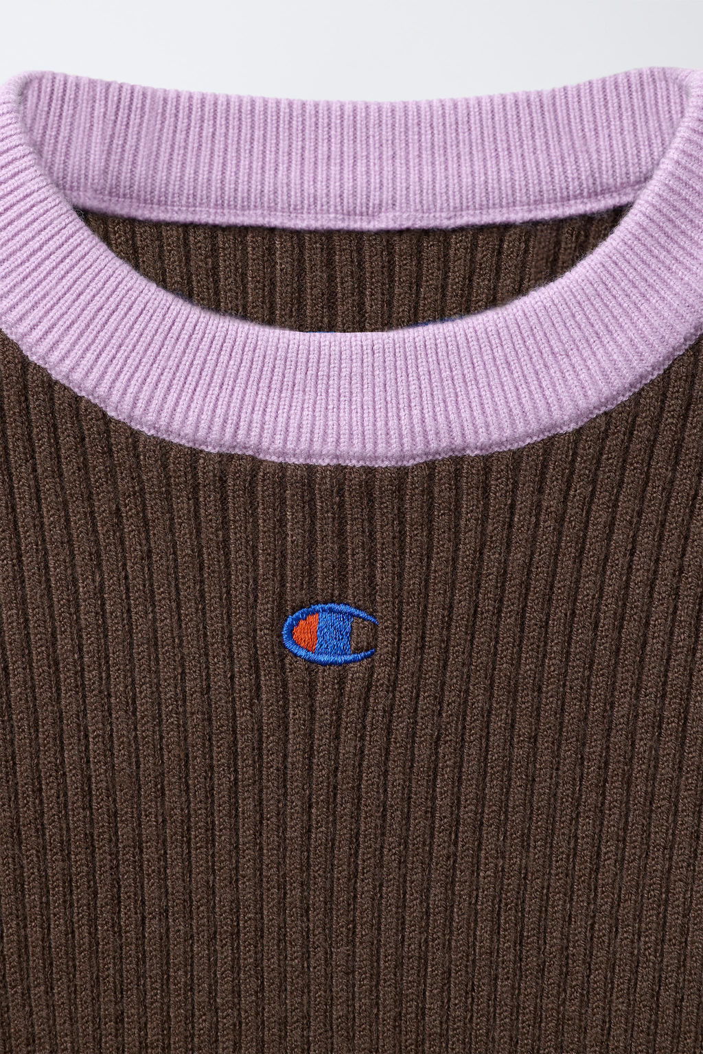 CHAMPION ® X ZARA CONTRAST NECK RIBBED SWEATER  фото 3
