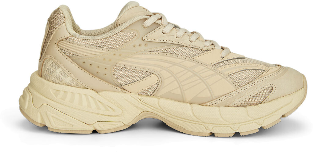 Кроссовки взрослые