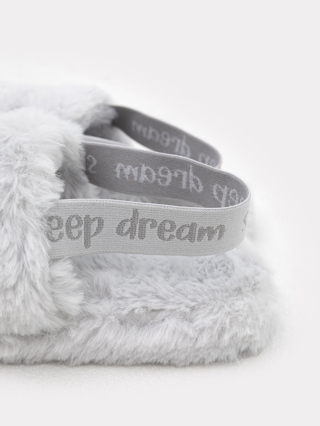 Женские домашние тапочки в светло-сером цвете - Mark formelle фото 4