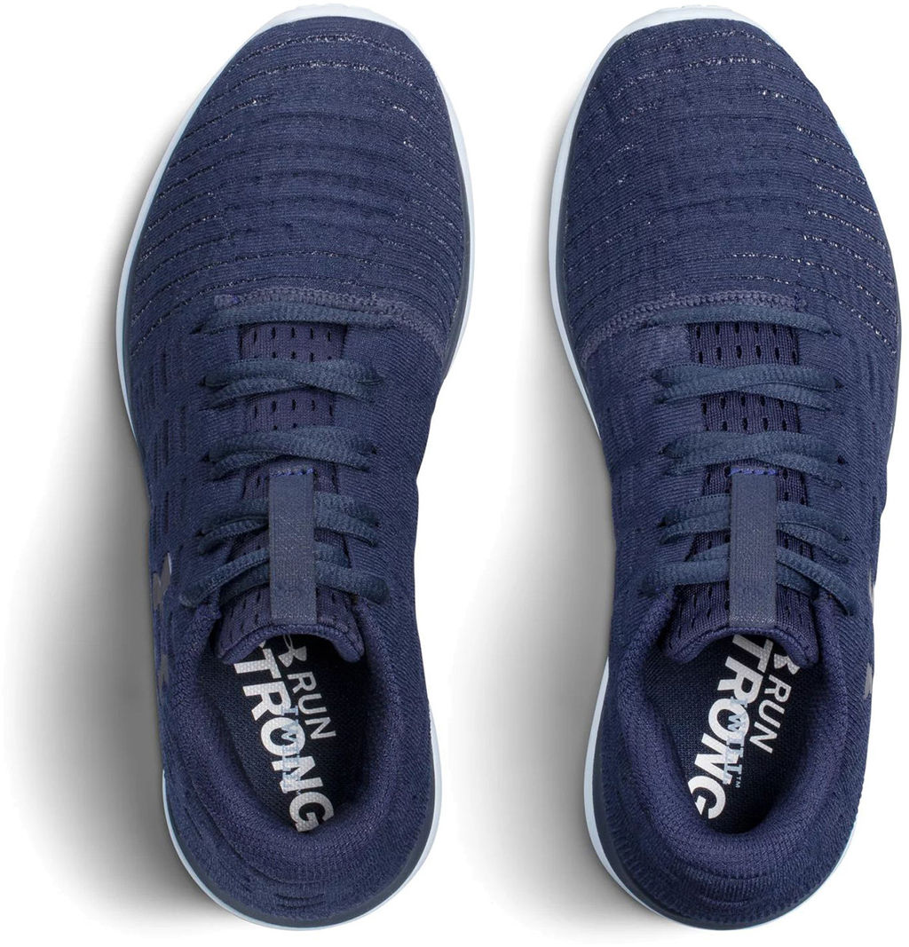 Кроссовки женские