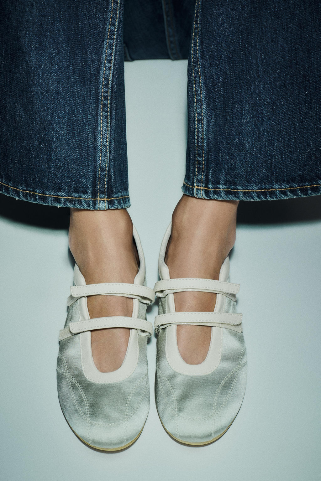 SATIN EFFECT TOPSTITCHED BALLERINAS - Zara фото 3