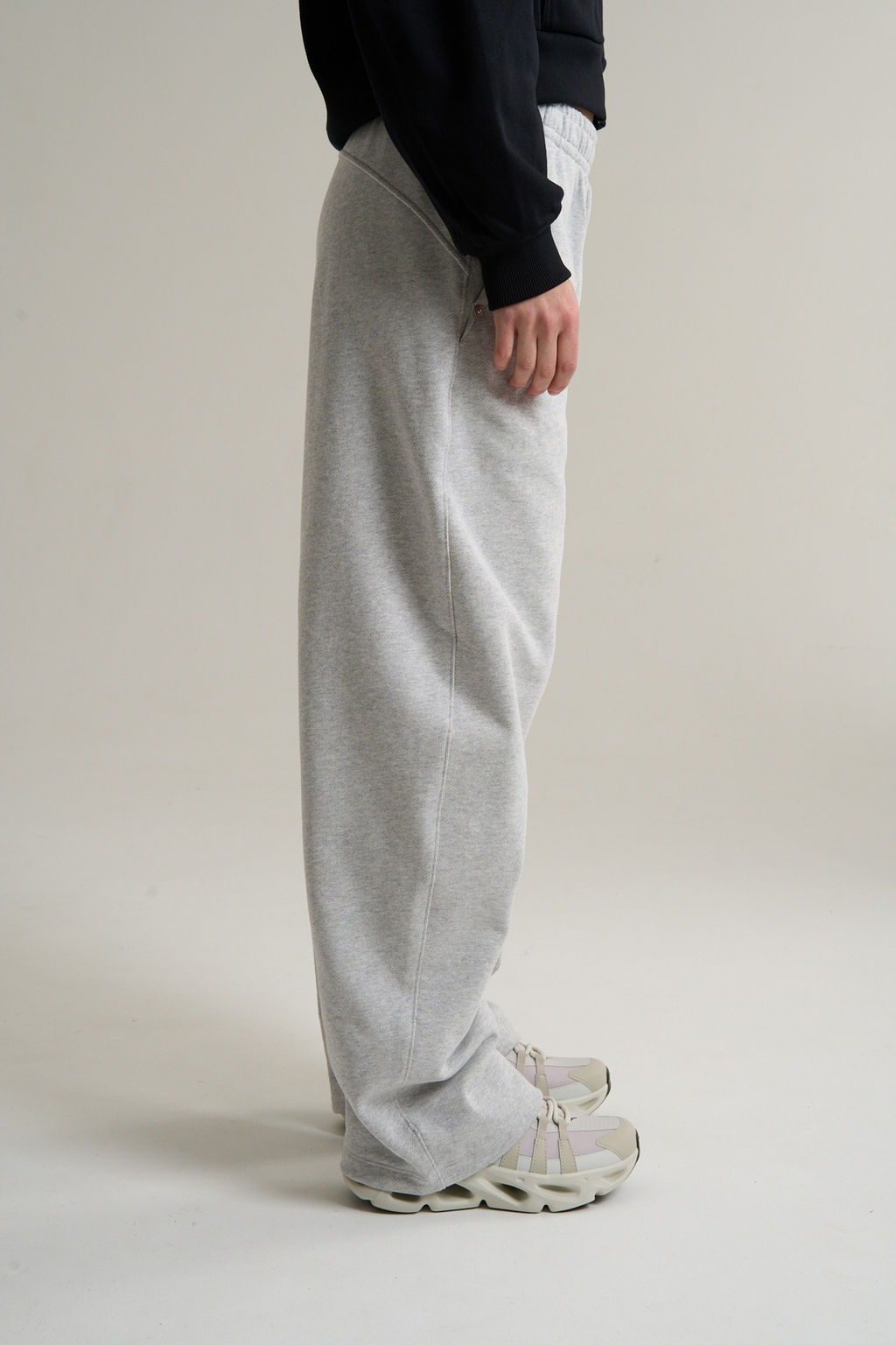 Брюки трикотажные Серый ANTA SKATE Knit Track Pants