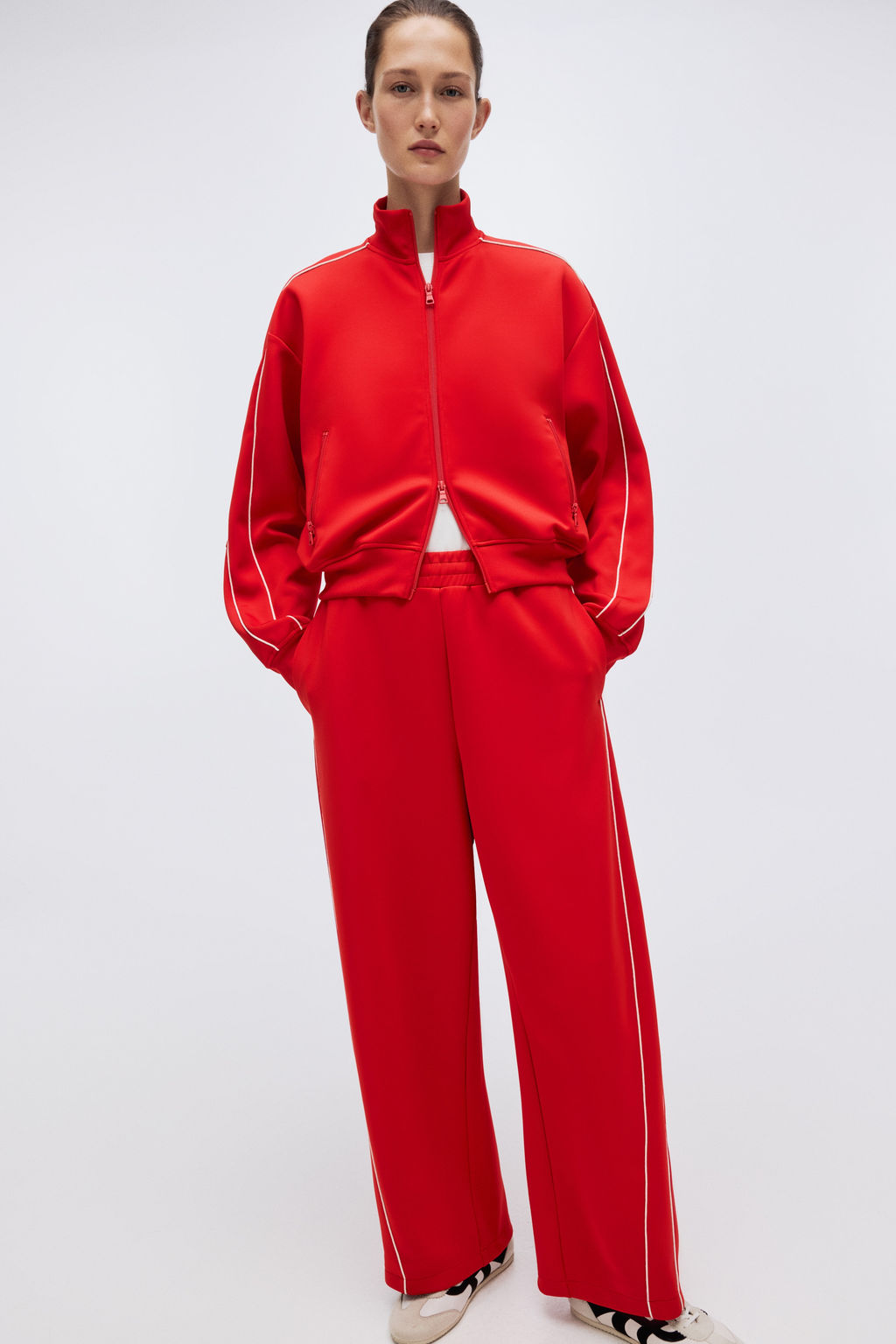 Pantal?n de ch?ndal efecto neopreno - H&m фото 7