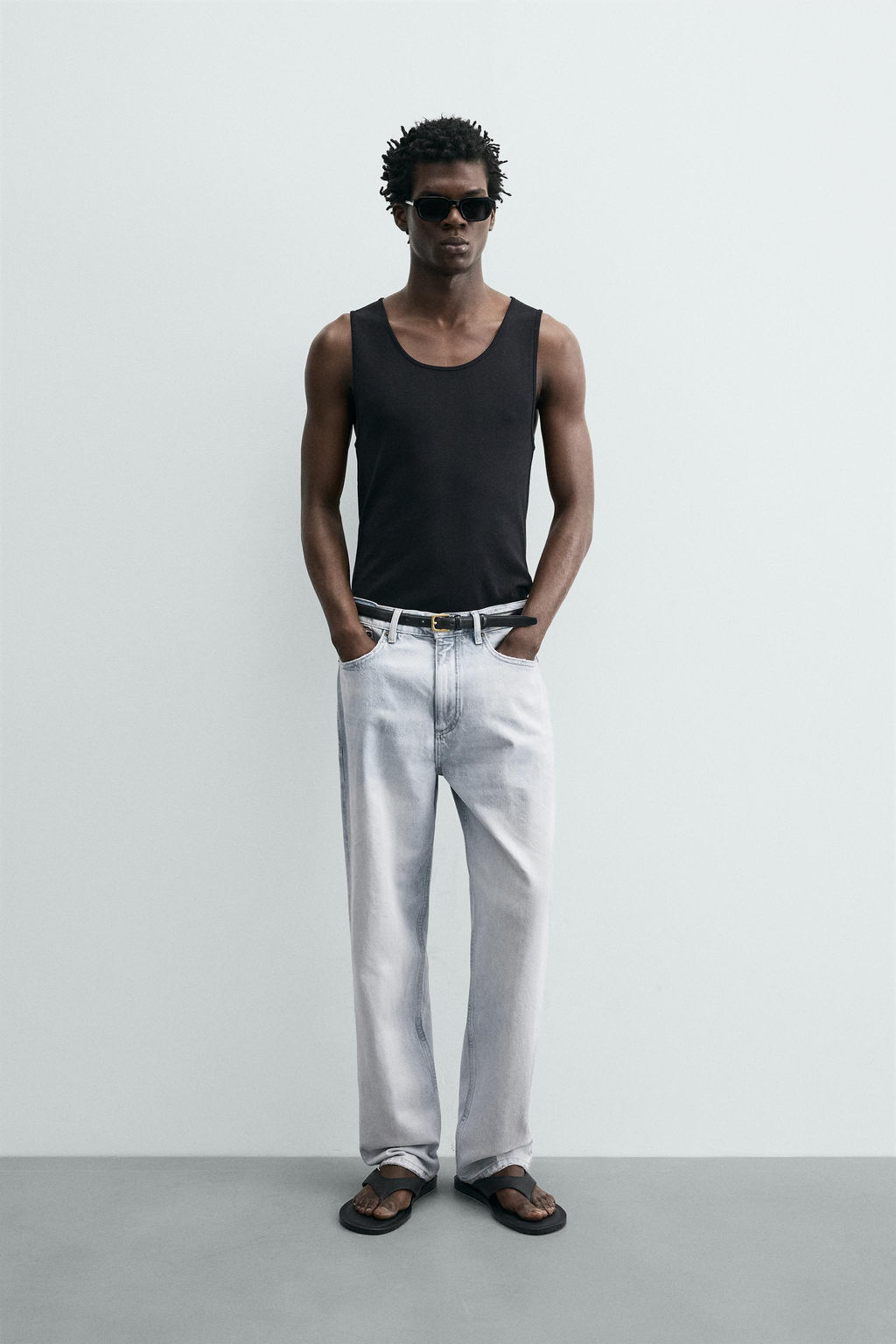 JEANS STRAIGHT ANKLE FIT / Azul cielo