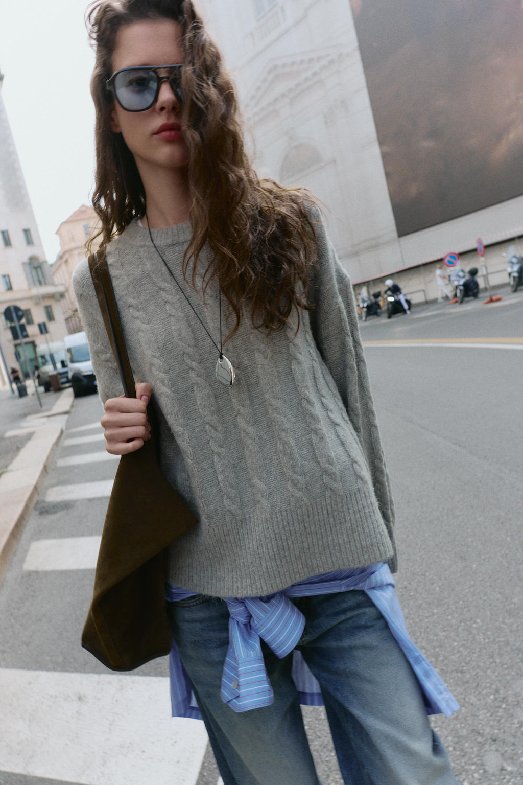 SOFT CABLE KNIT JUMPER - Zara фото 4