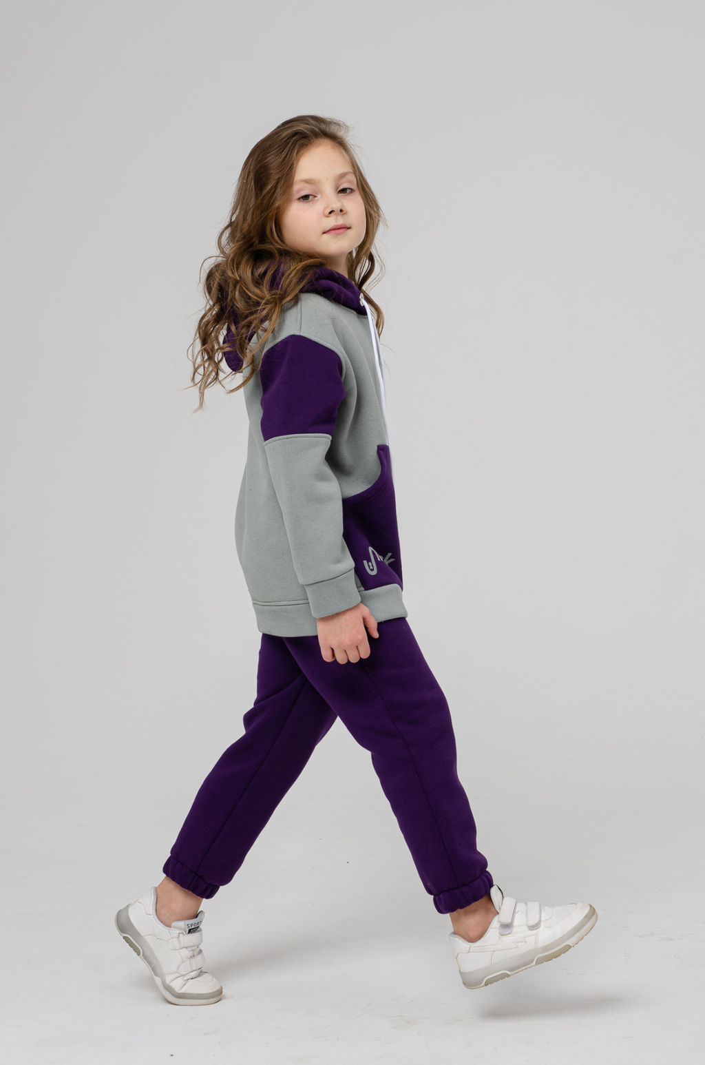886Д Костюм детский "Серый/фиолетовый"