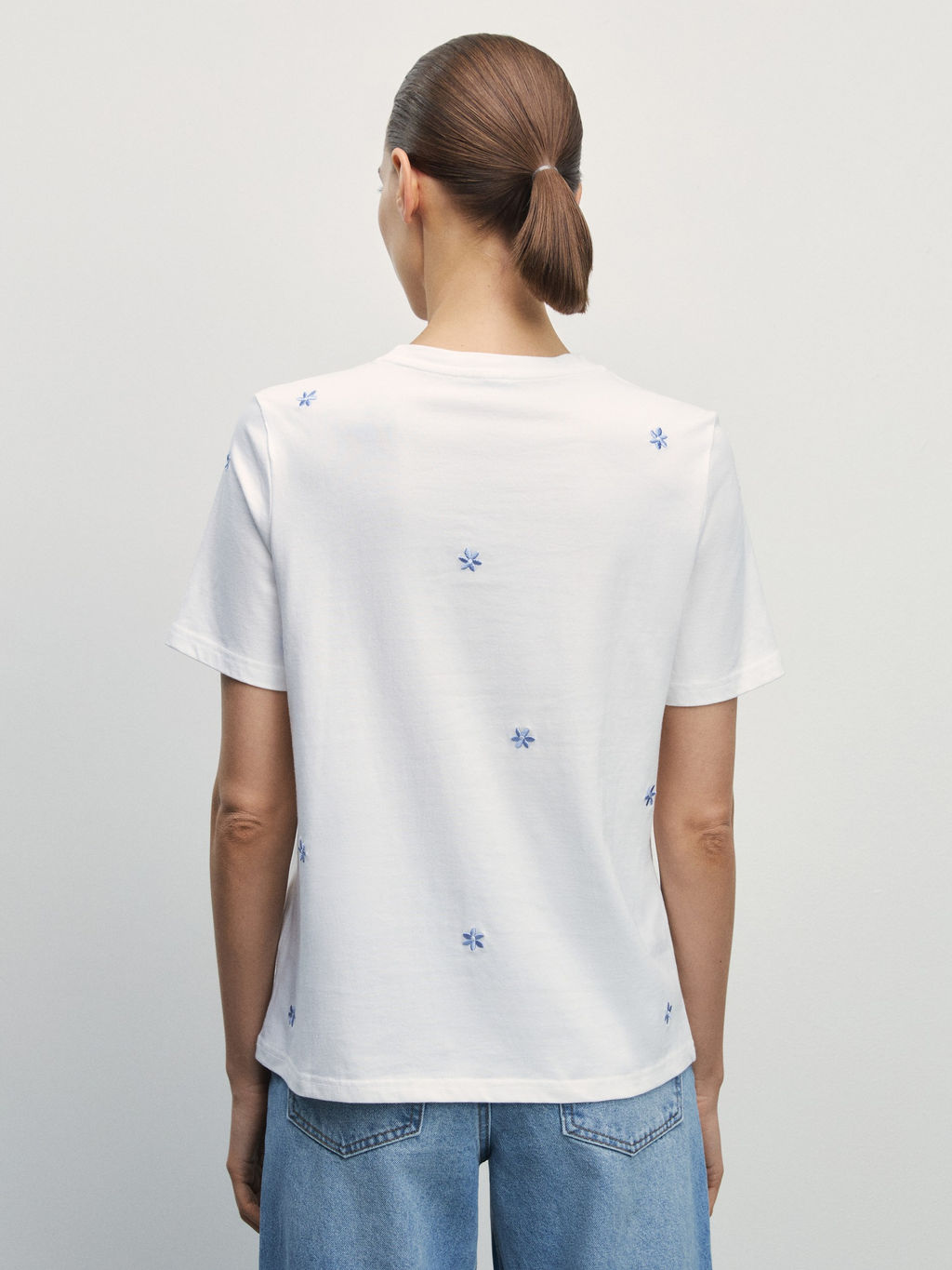 Футболка с вышивкой / Zarina  фото 4