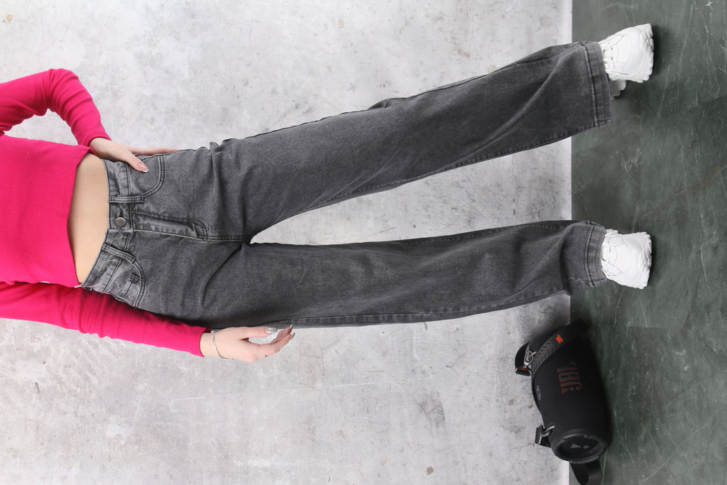 Джинсы женские трубы A310 Уценка