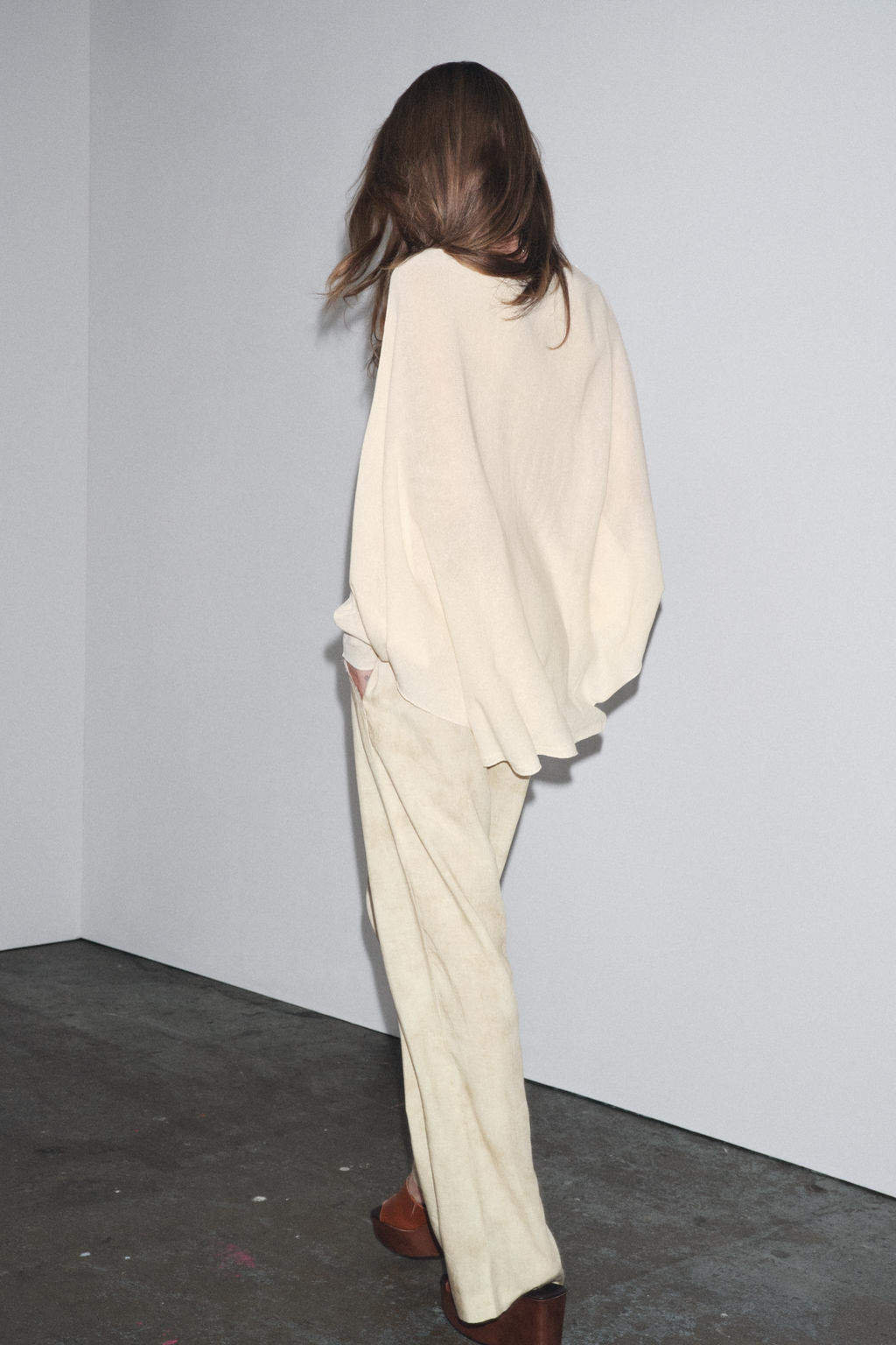 ZW COLLECTION TROUSERS WITH DARTS - Zara фото 5