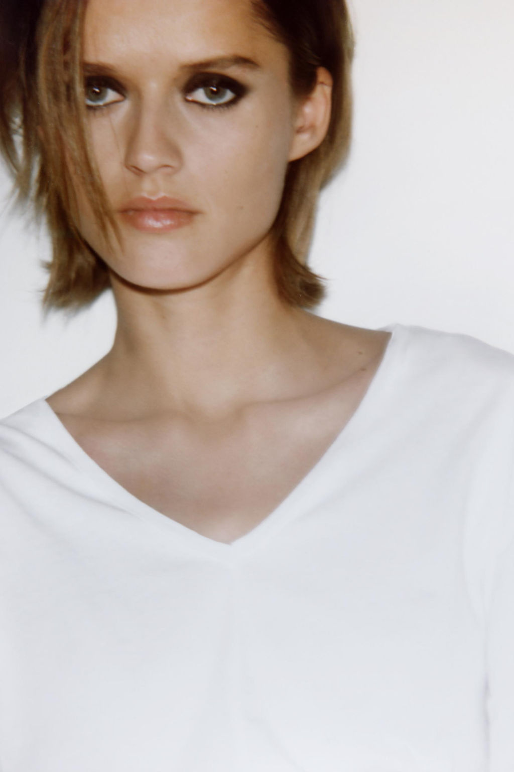 COTTON V-NECK T-SHIRT - Zara фото 6