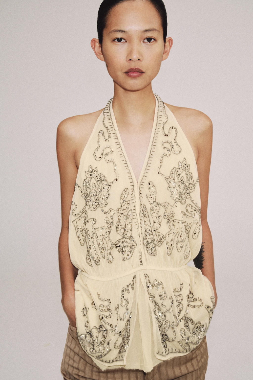 TOP HALTER BORDADOS ZW COLLECTION LIMITED EDITION / Beige