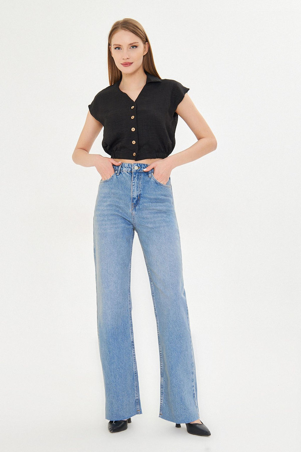 TRENDYOLMILLA Mavi Pacas? Kesikli Soluk Efekt Vintage Yuksek Bel Straight Jeans TWOAW25JE00378 фото 9