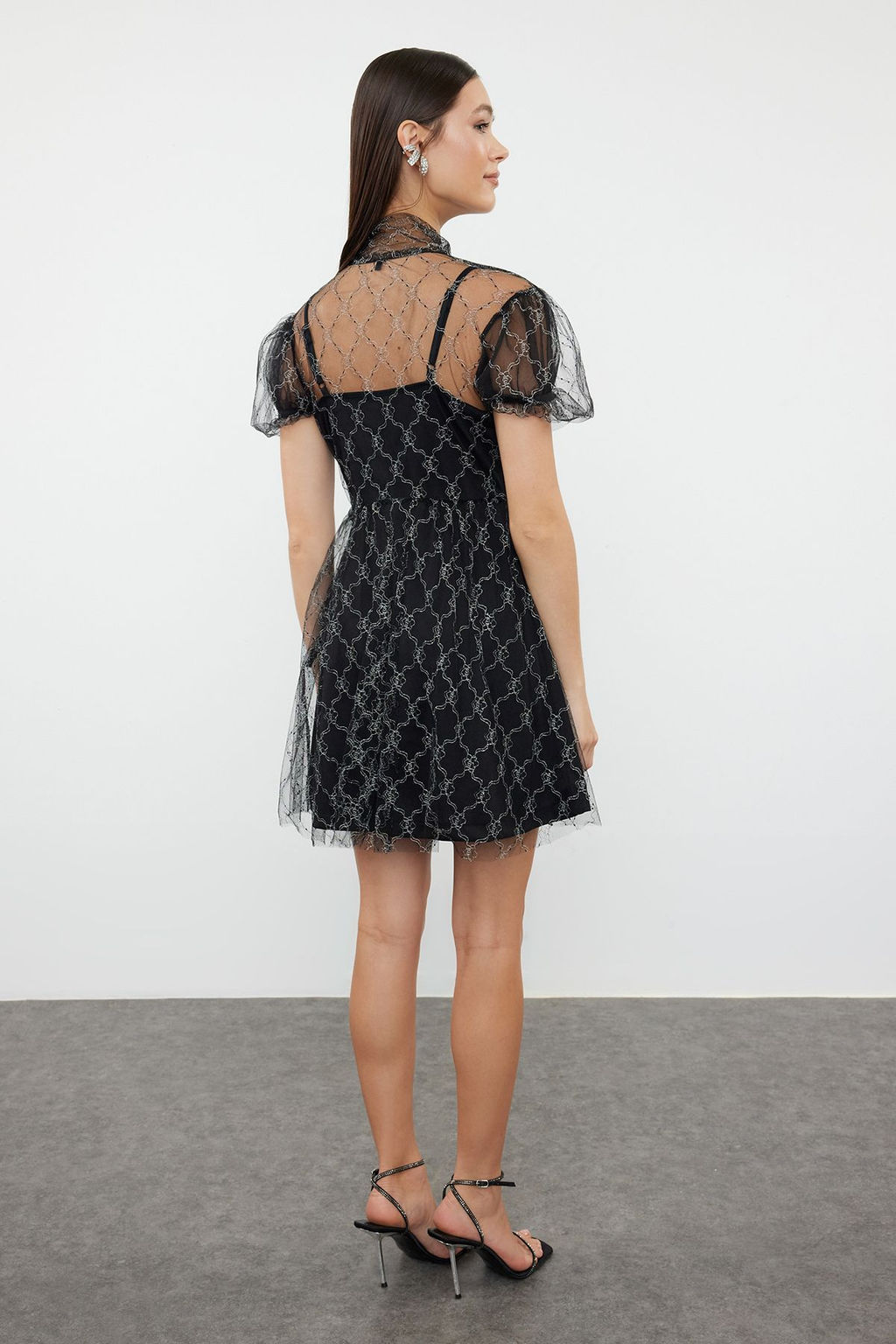 Siyah A-Kesim Dokuma Tul K?sa Elbise TPRSS24EL00249 - Trendyolmilla фото 5