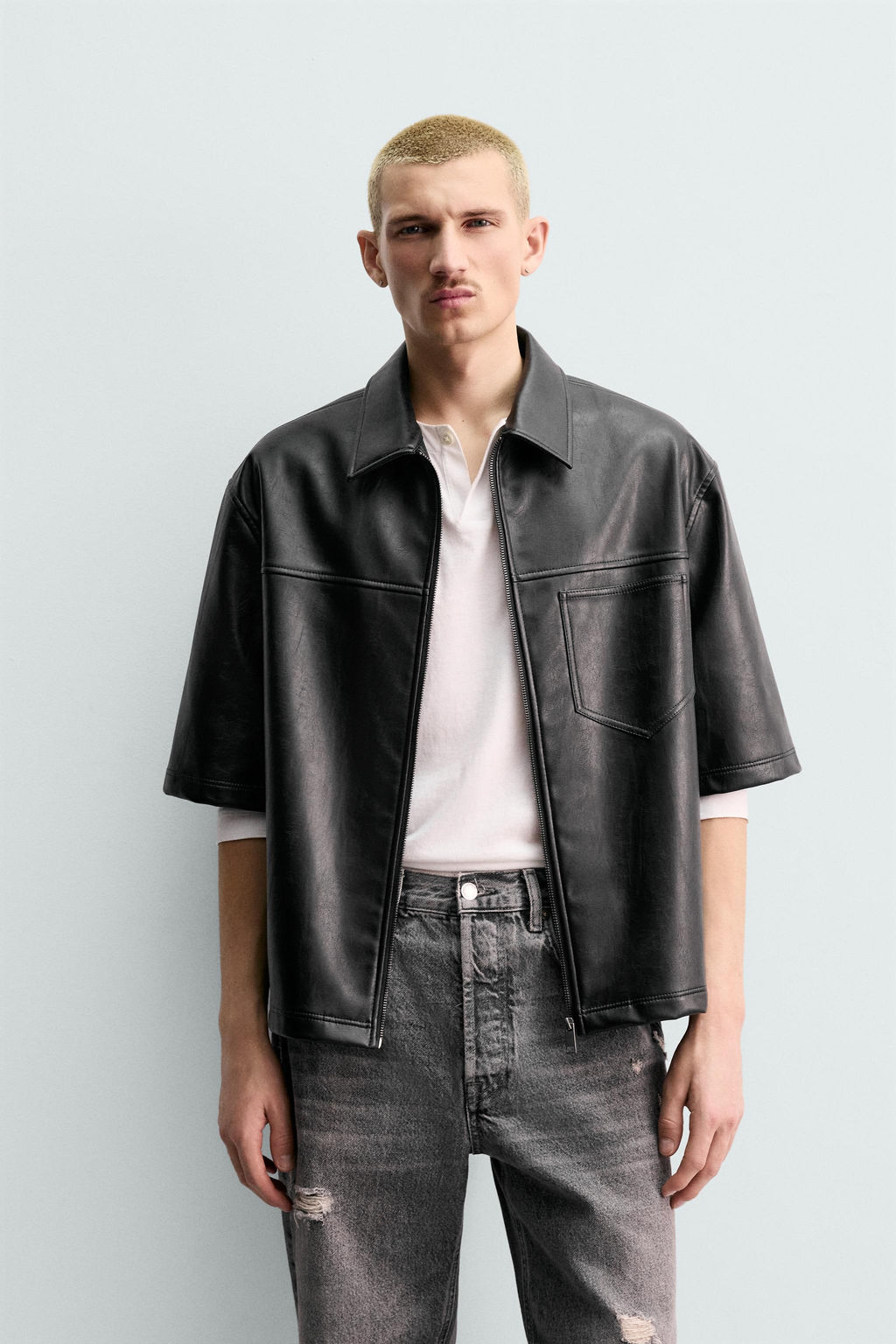 SOBRECAMISA RELAXED FIT EFECTO PIEL / Negro - Zara фото 2
