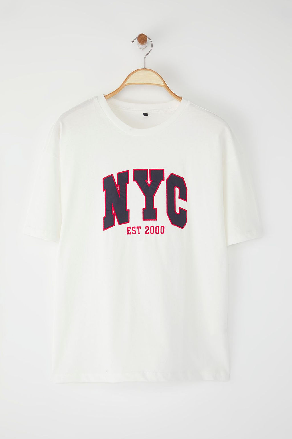 TRENDYOLMILLA Bordo %100 Pamuk Oversize/Genis Pach Nak?sl? Orme T-Shirt TWOSS25TS00069 фото 6