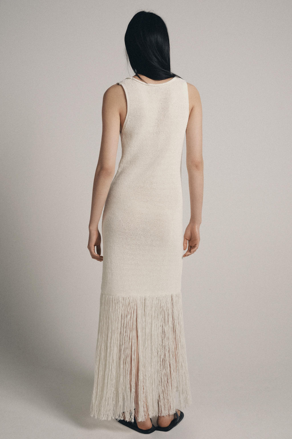 VESTIDO PUNTO FLECOS / Crudo - Zara фото 5
