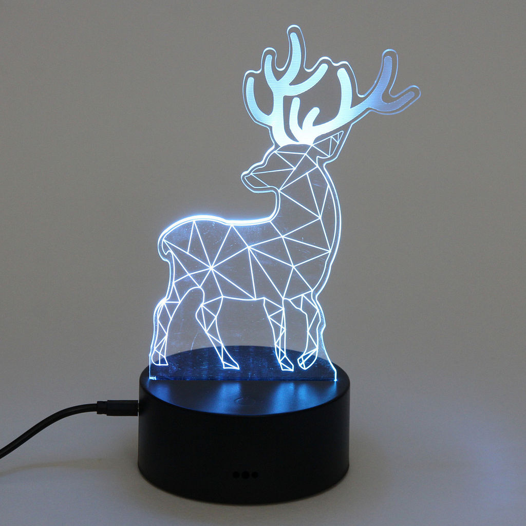 Цена за 2 шт. Светильник ночник "3D-Олень" на пластиковой подставке, с включателем USB
