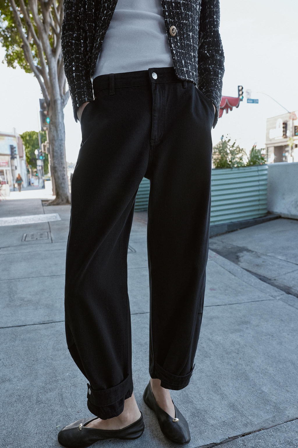 Z1975 BALLOON FIT MID-WAIST JEANS - Zara фото 3