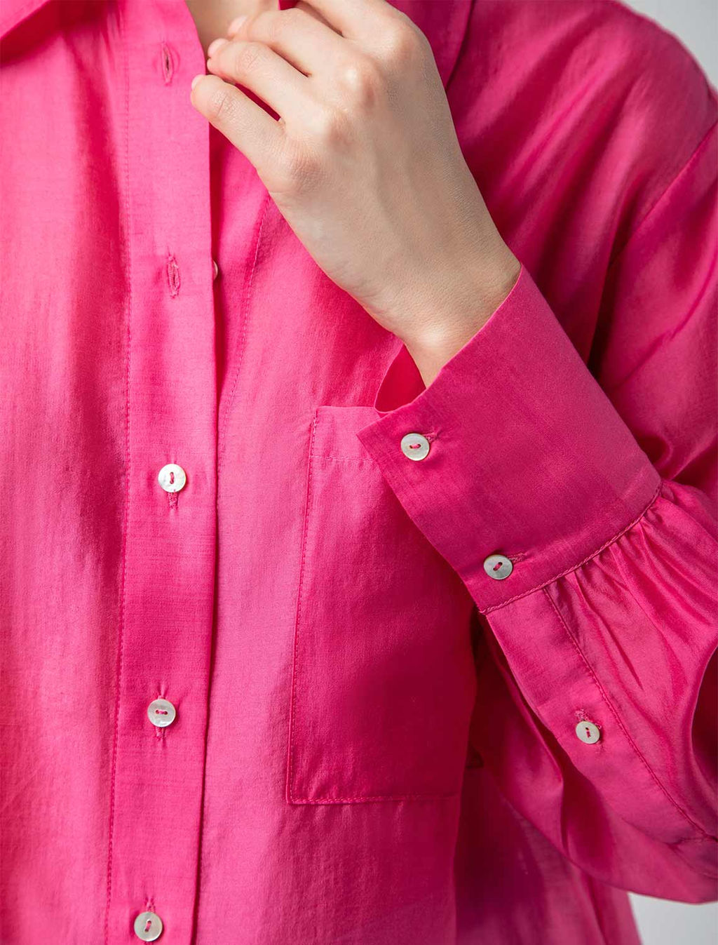 VILATTE / Блузка из полупрозрачного лиоцелла с натуральным шелком  фото 2