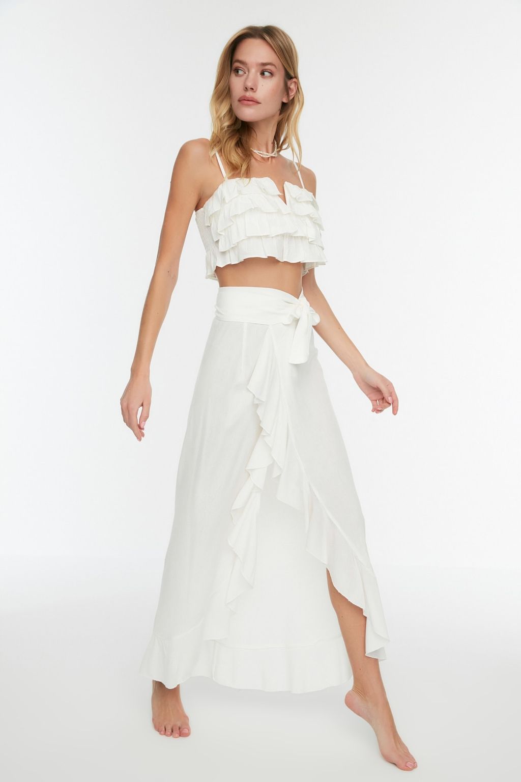 TRENDYOLMILLA Ekru Maxi Dokuma Volanl? Plaj Etegi TBESS19WV0004  фото 10