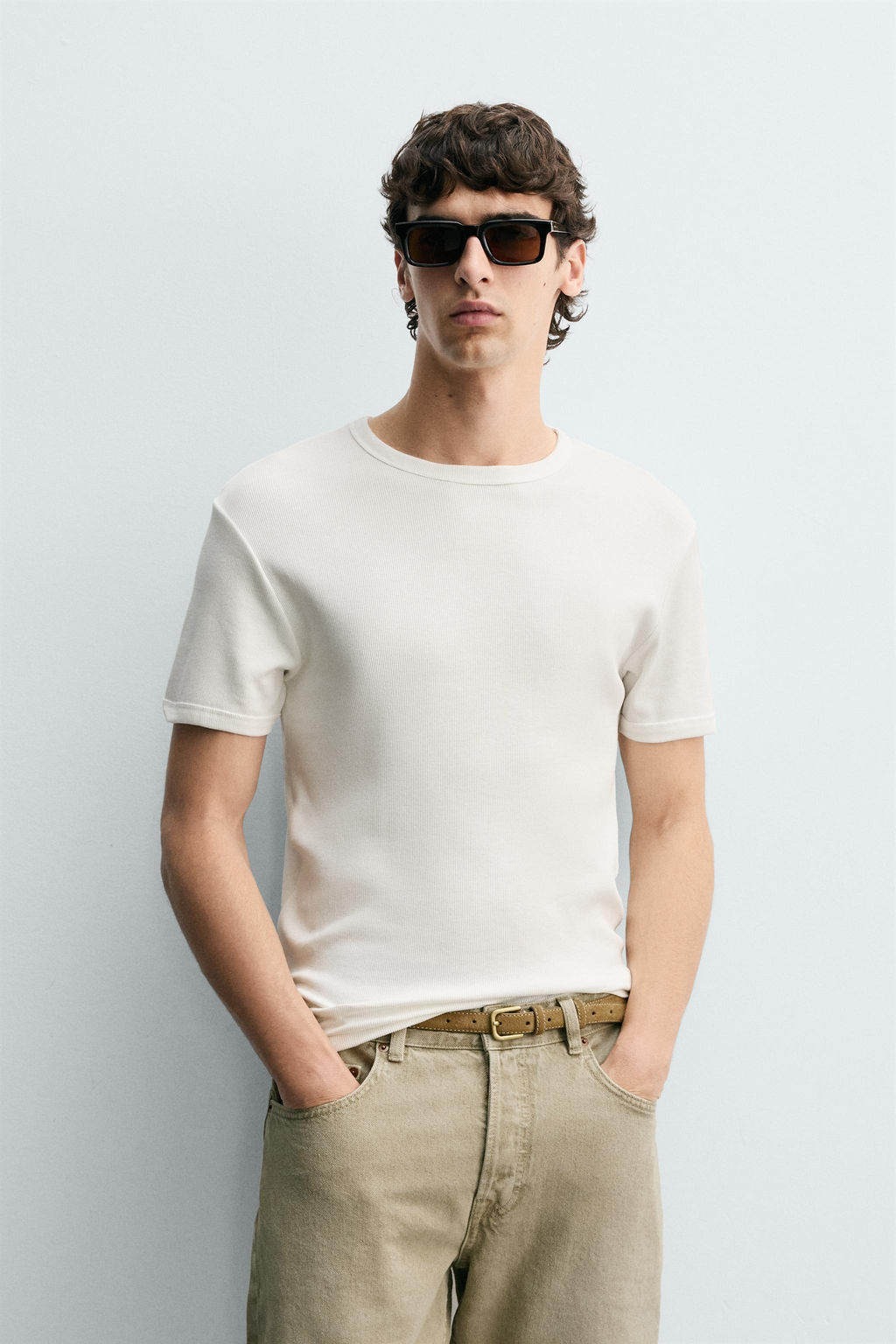CAMISETA REGULAR FIT RIB / Crudo