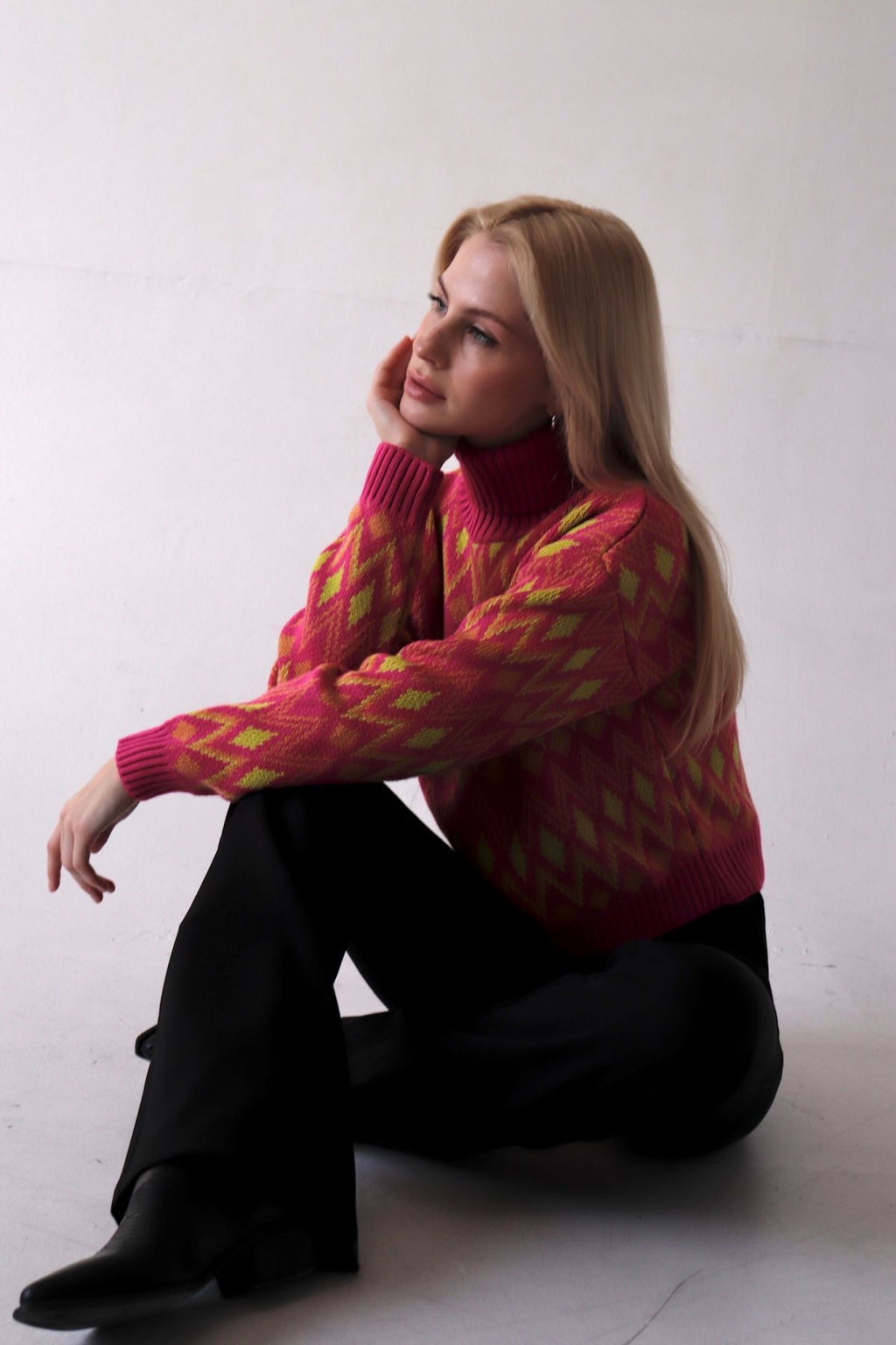 11060 Свитер розовый с узорами - Martichelli фото 25