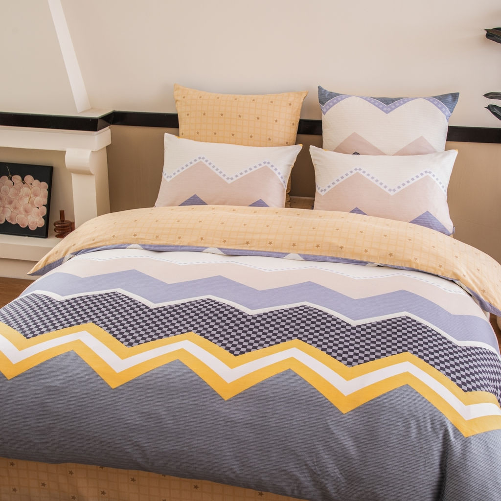 Комплект постельного белья Люкс Сатин 100% хлопок на резинке AR360 140*200*25 Евро 4 Наволочки