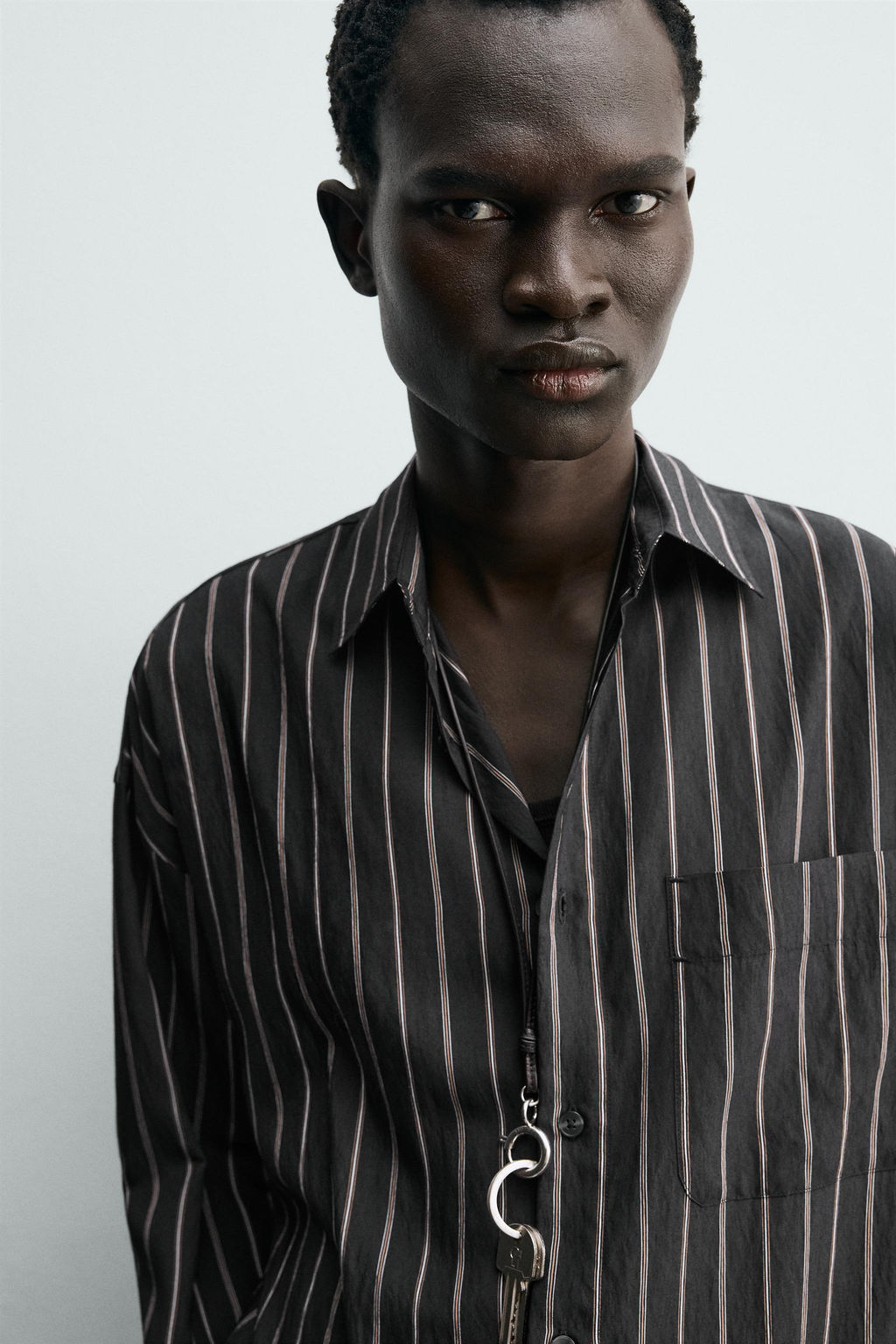 CAMISA FLUIDA RAYAS / Negro - Zara фото 5