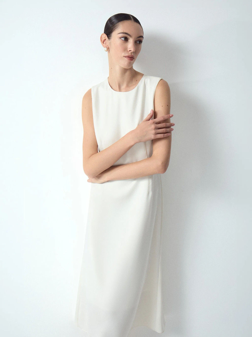 EMKA // Платье-футляр миди без рукавов  фото 2