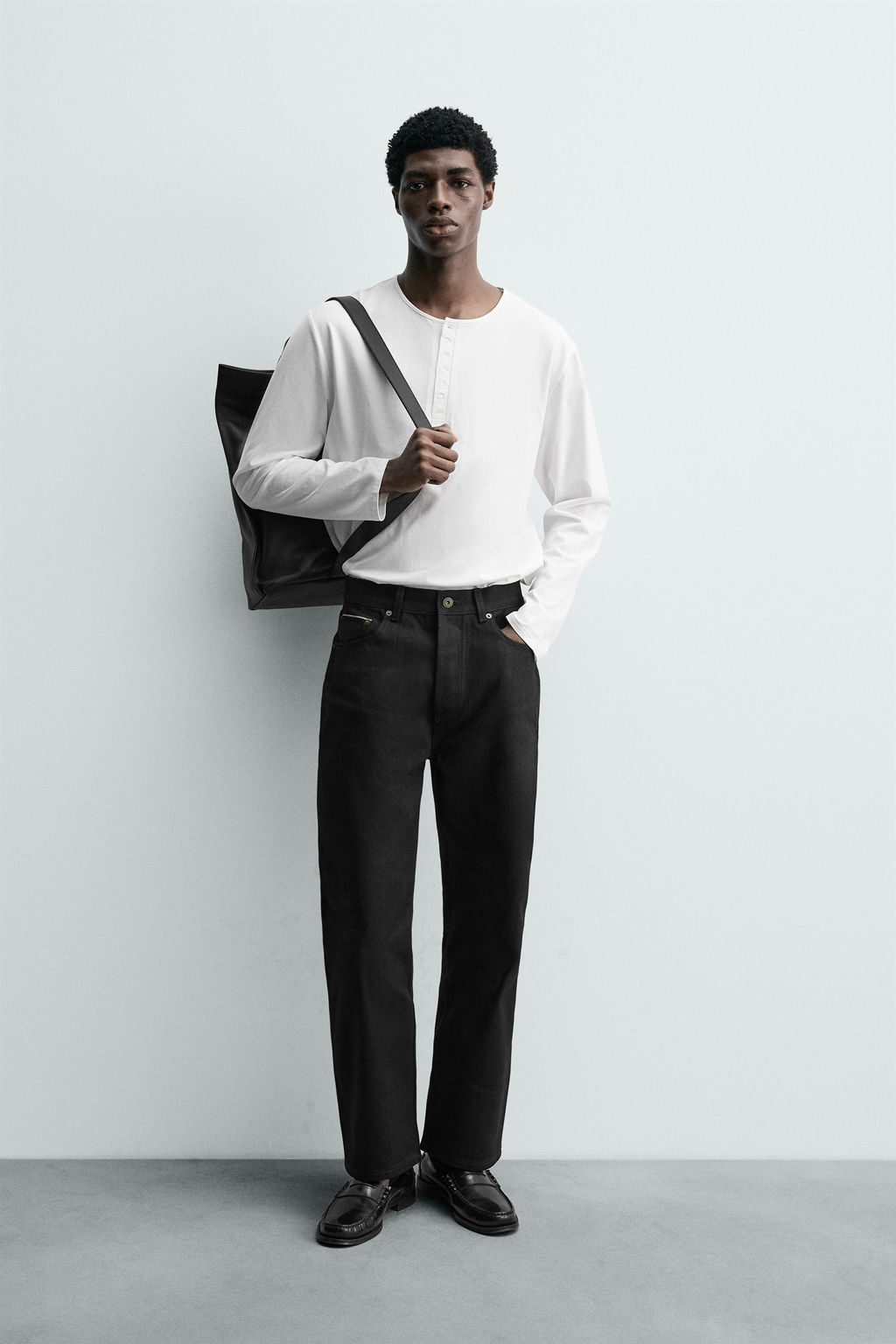 SELVEDGE FLARE FIT JEANS