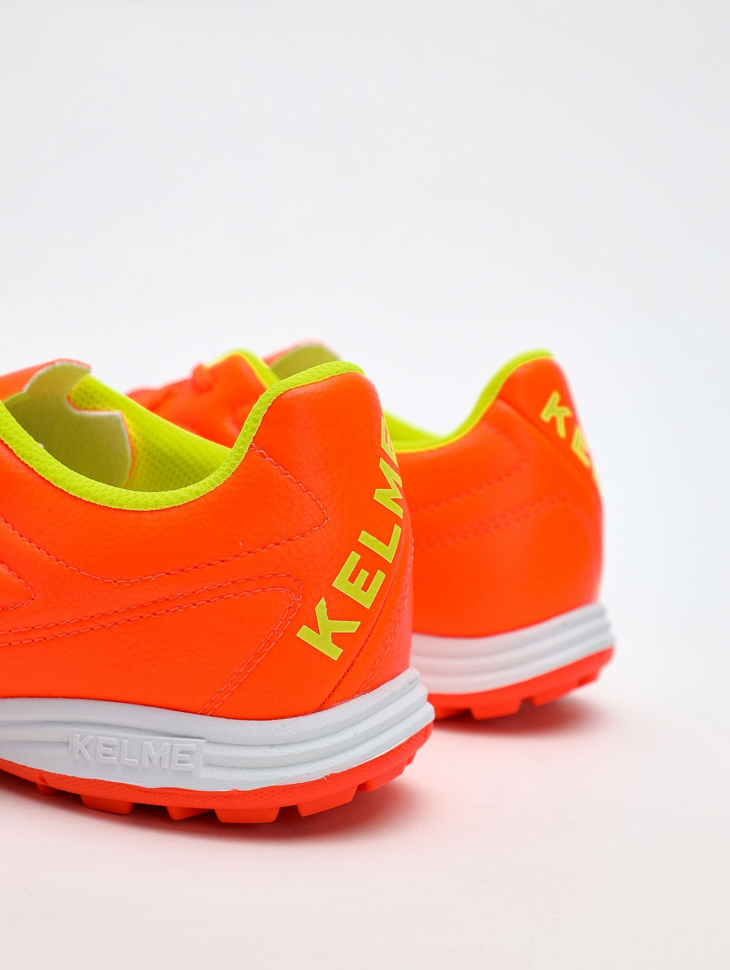 Шиповки KELME Mens Football Shoes (TF) Orange