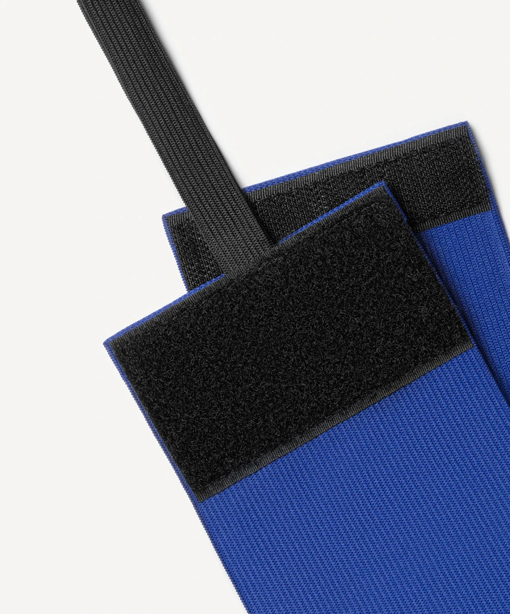 Повязка капитанская JOGEL DIVISION Armband, синий/белый  фото 4