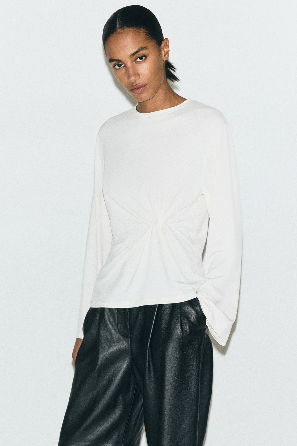 Top con detalle girado - H&m фото 5