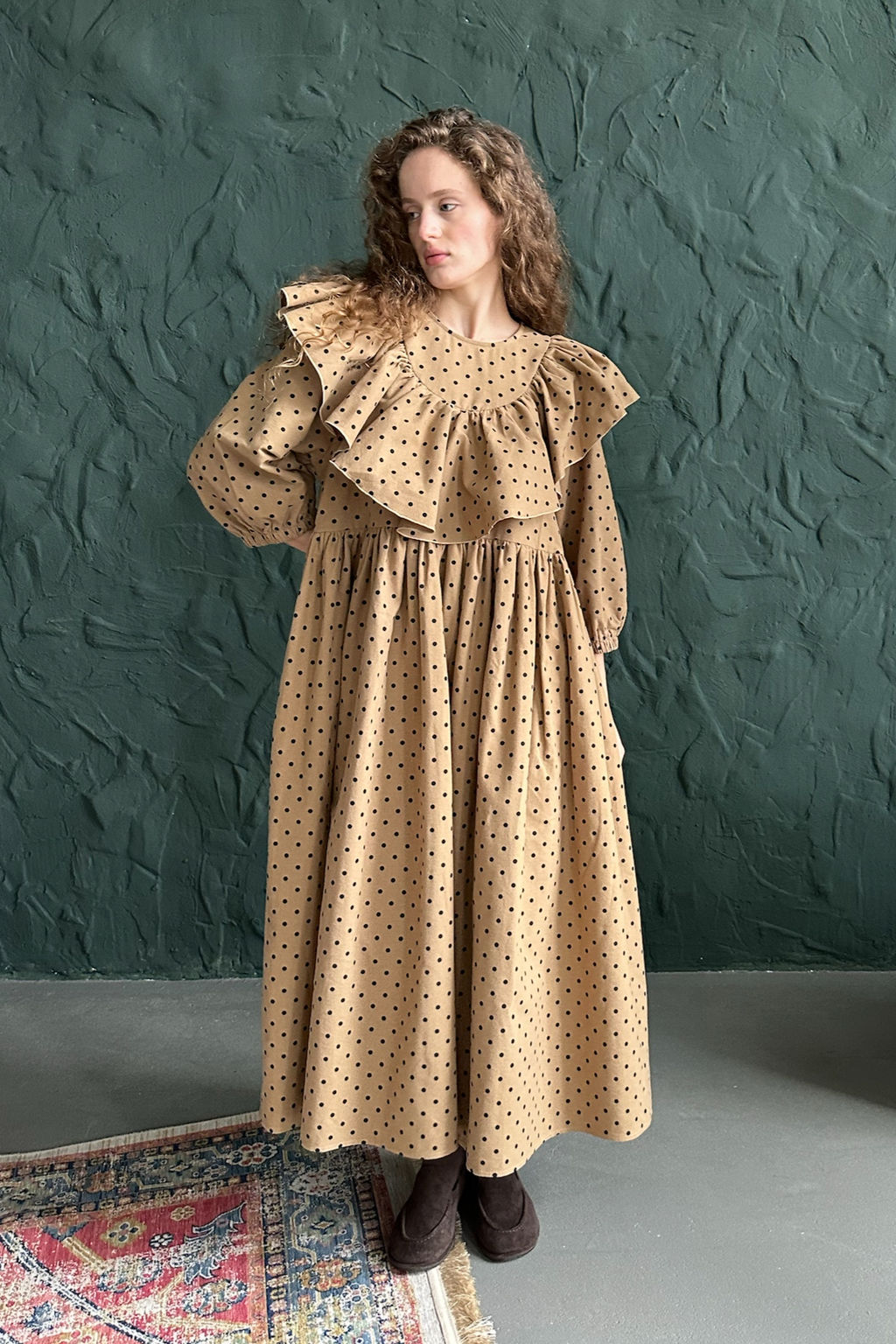 Платье женское STREET074/05/Песочный, черный