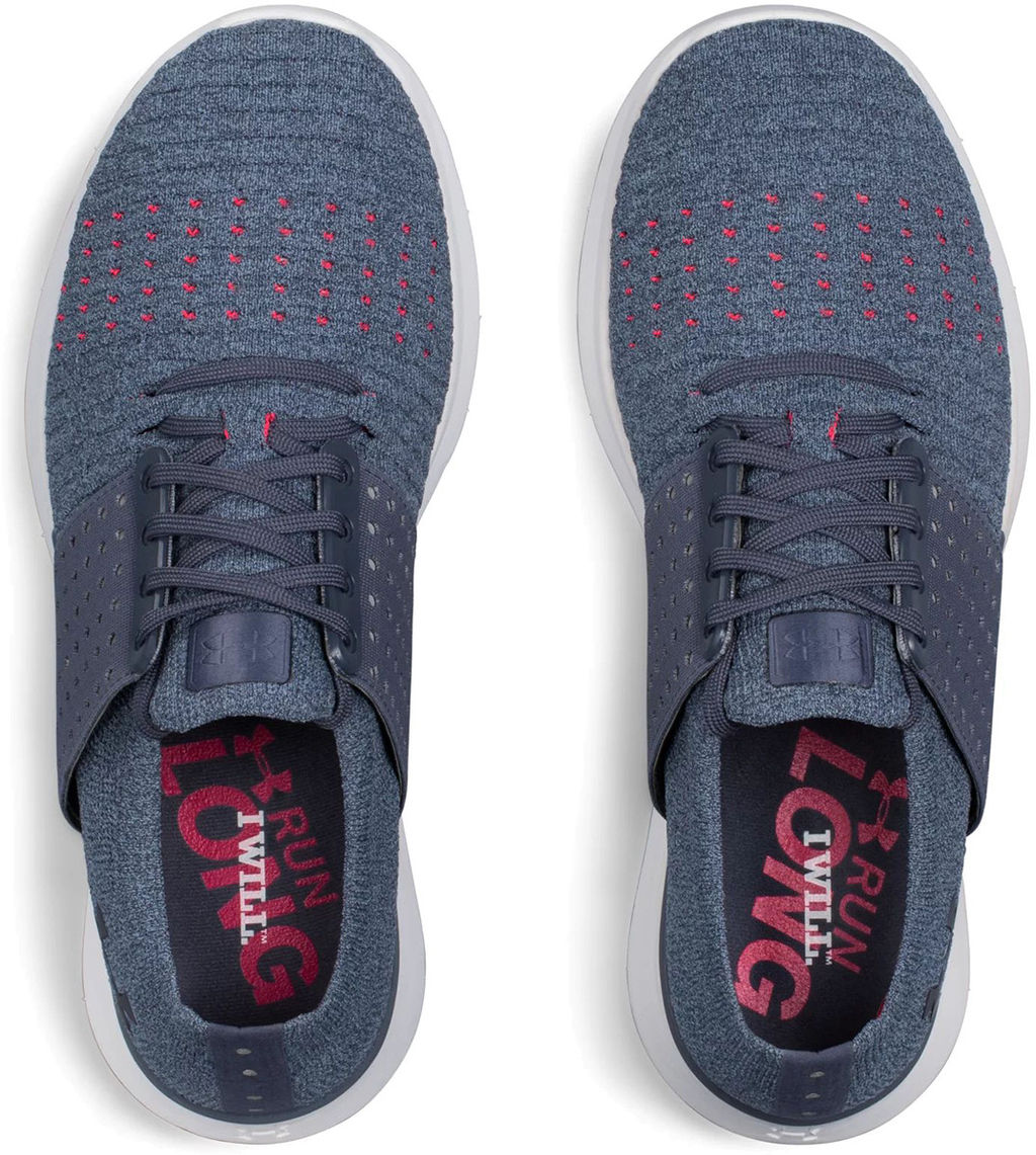 Кроссовки женские