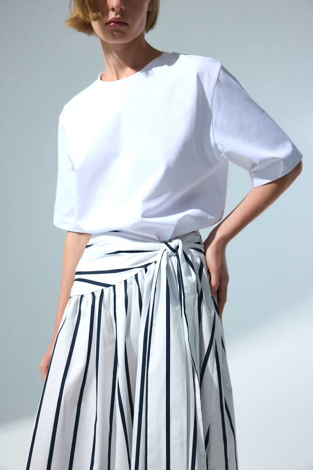 Falda de popelina con lazada - H&m фото 2