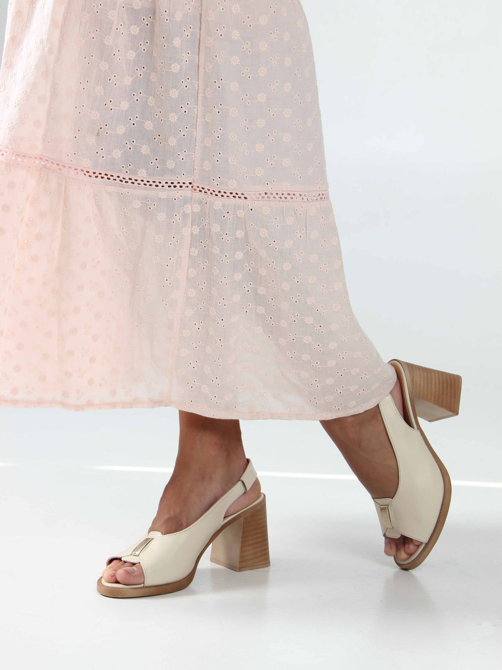 Босоножки 7020.23653be. beige